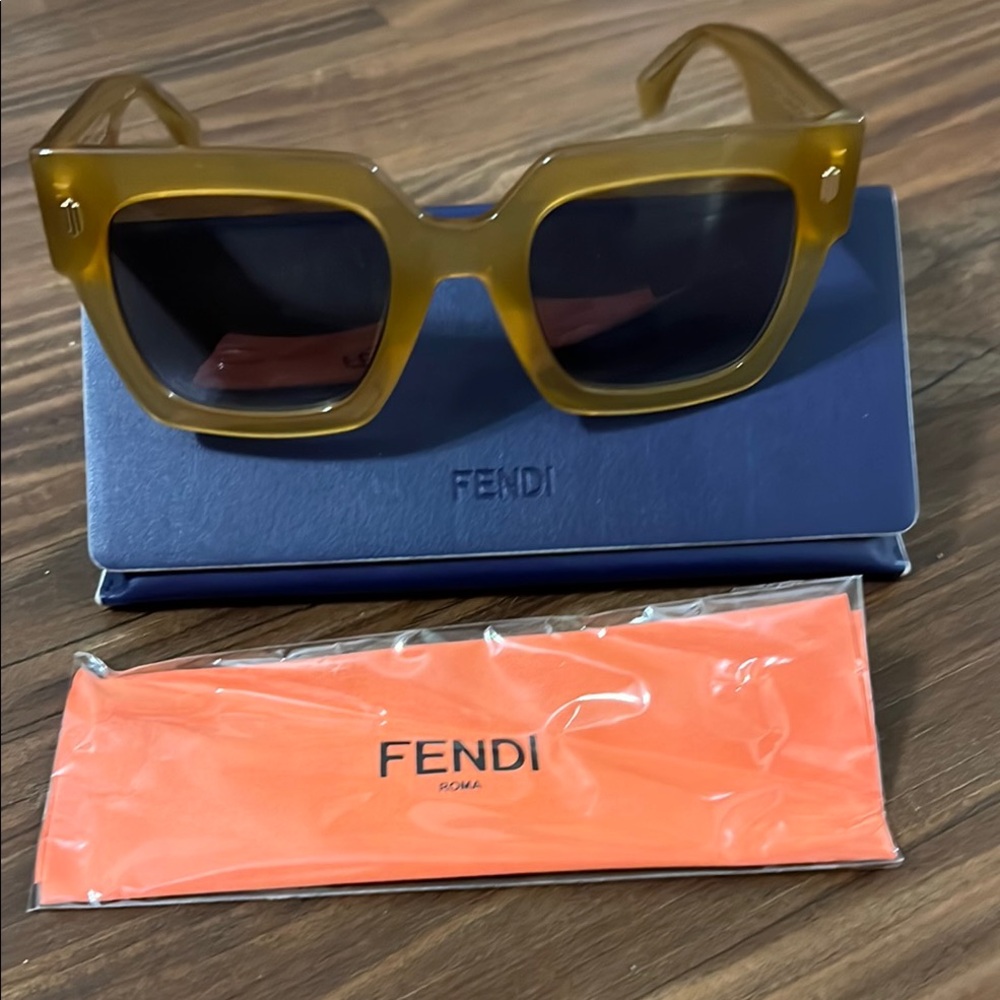 Fendi Gold Sunglasses Bold Design